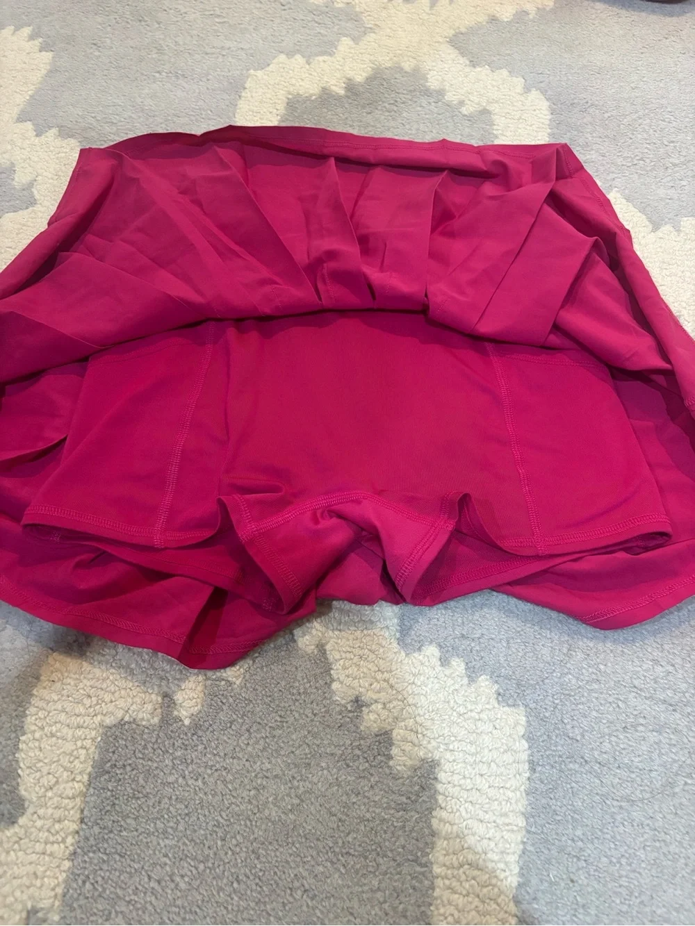 Alo Yoga Varsity Tennis Skirt Magenta Crush